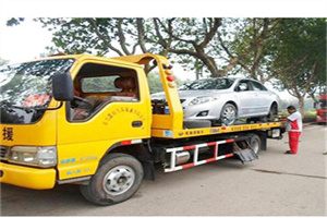 云阳附近24小时汽车拖车服务热线